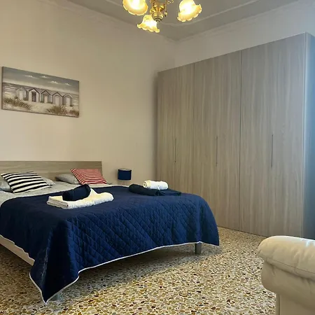 Lucia Apartament *